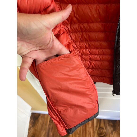 Bernardo Puffer Vest Goose Down Insulated Reversible Gray Orange Lightweight Wom - Picture 7 of 7